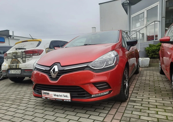 Renault Clio cena 47900 przebieg: 66335, rok produkcji 2017 z Zgorzelec małe 277